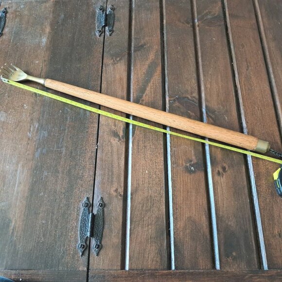 Back Scratcher Removeable Brass Hand Five Fingers  Wood Handle-19 inch- Vintage - Picture 7 of 8
